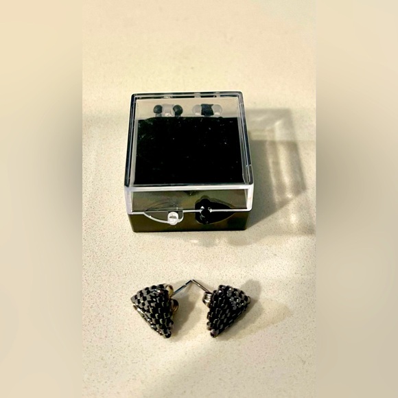 Handmade Earrings_with box - Picture 2 of 9